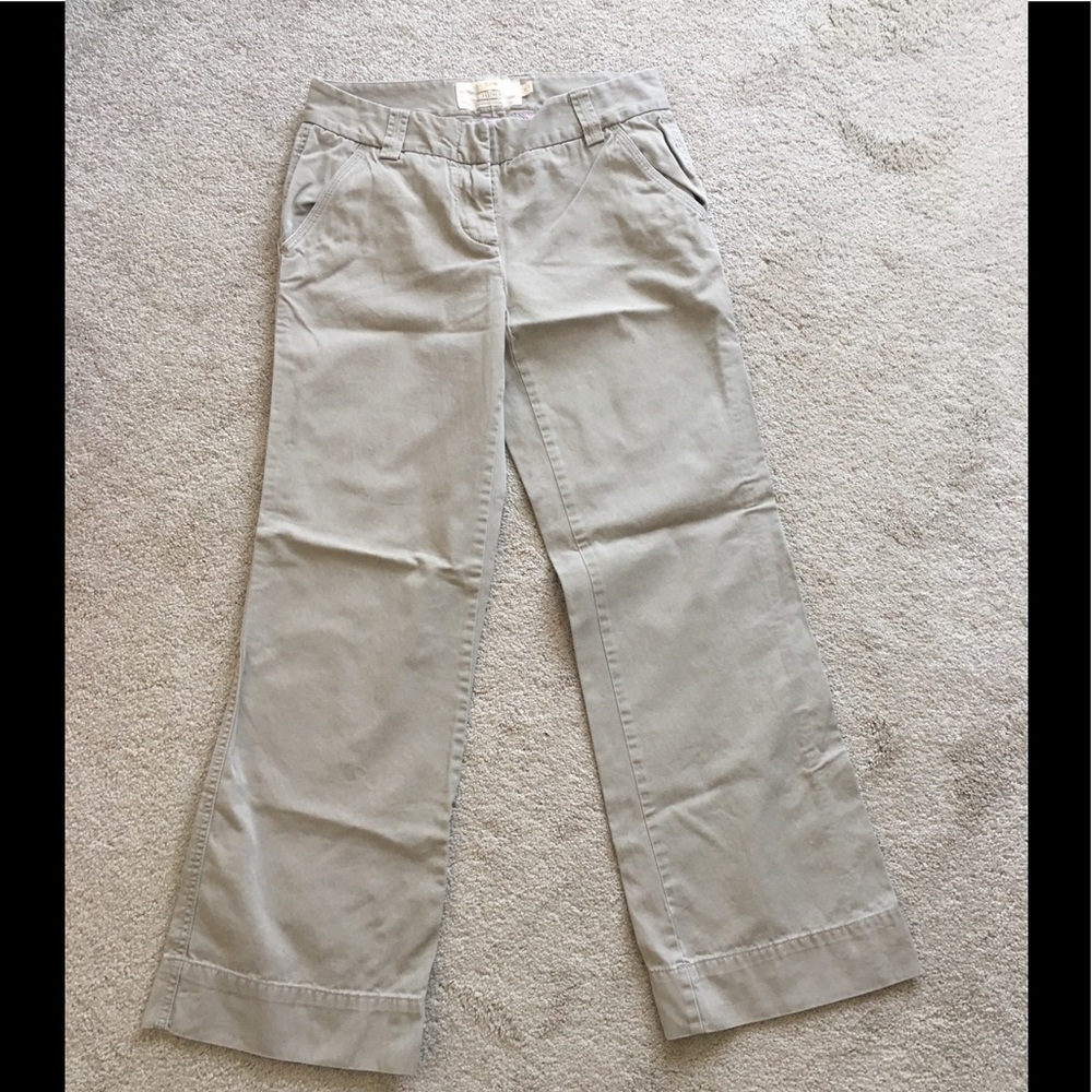 J.Crew favorite fit classic Chino, size 2S